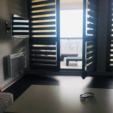 Climatise Vue Et Port Apartment